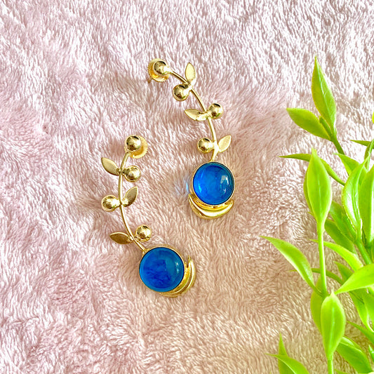 Curve Drop Stone Earrings