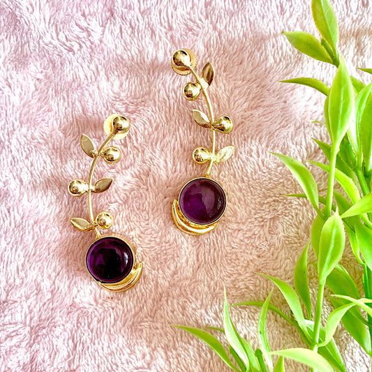 Curve Drop Stone Earrings